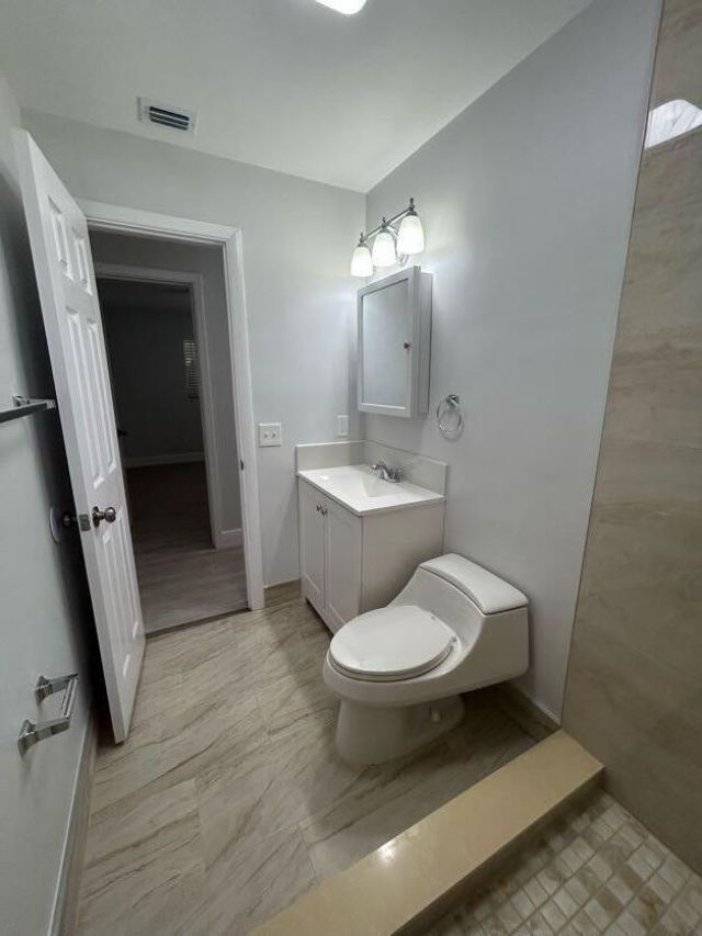 3920 7th Avenue N, Lake Worth Beach, FL 33461 Photo