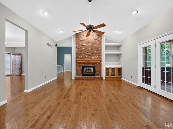 1819 Heather Glen Court, Lake St Louis, MO 63367