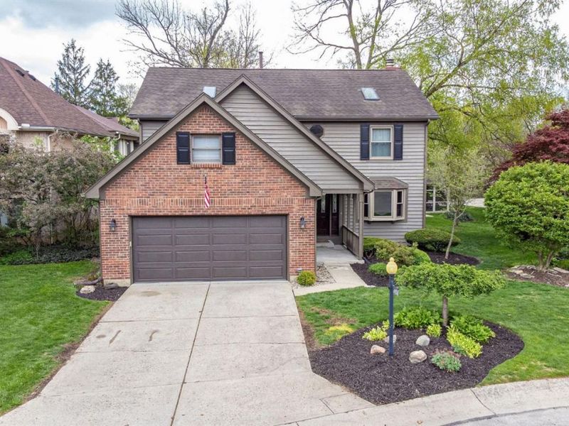 692 Doe Crossing, Centerville, OH 45459 Photo 1