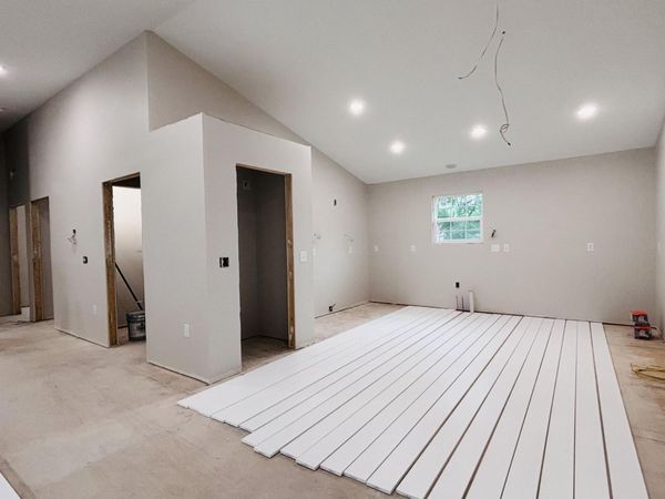 2791 Maple Street , Hollister, MO 65672