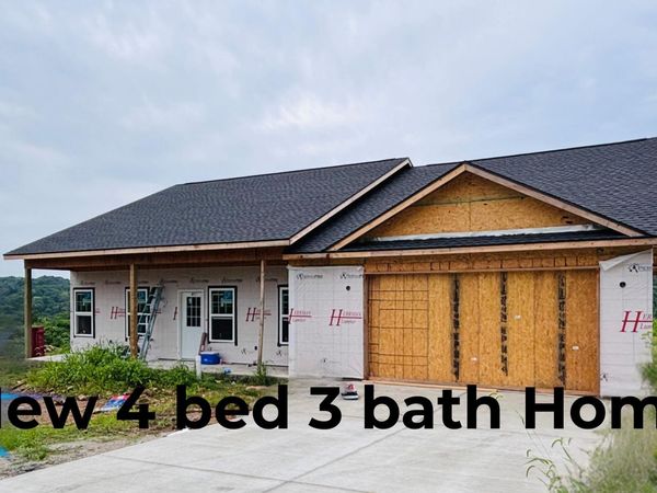 124 Johnson Street , Unit Lot 32, Hollister, MO 65672