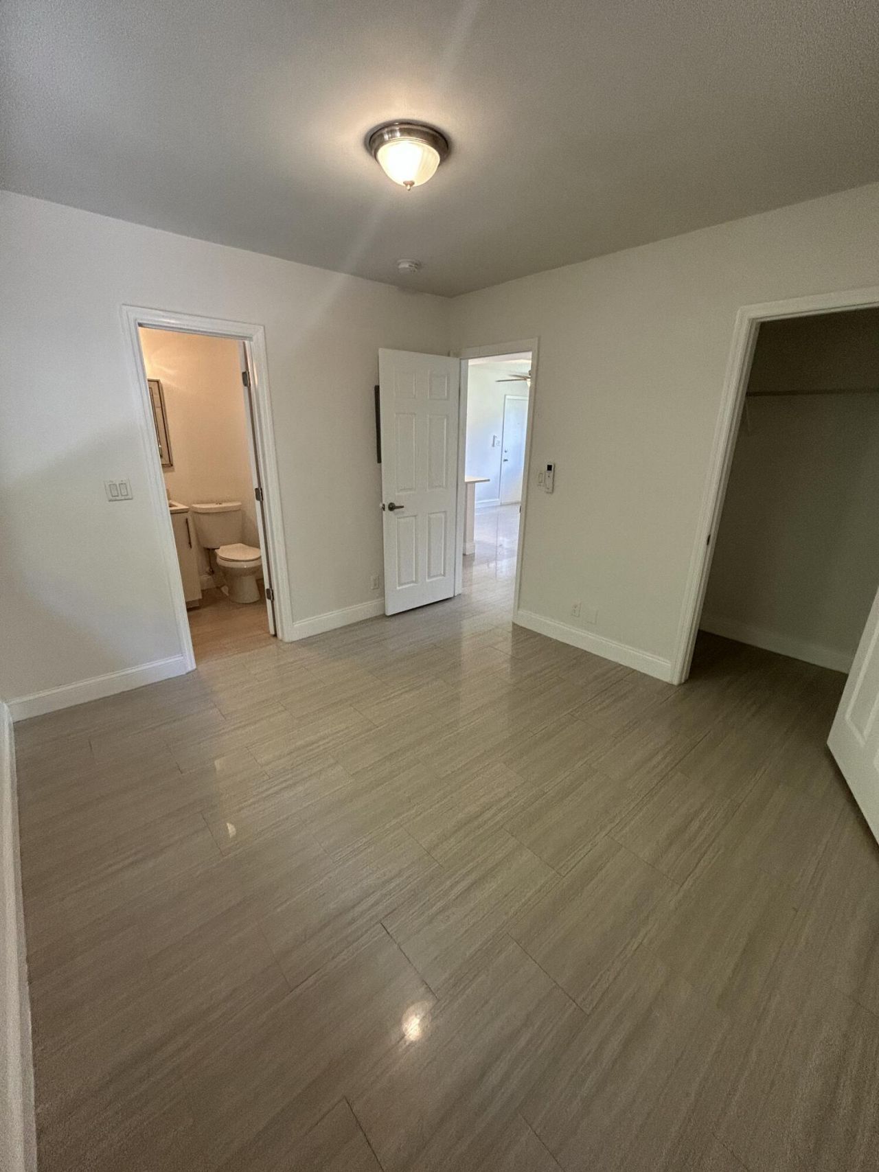 914 NE 15th Avenue, Unit 2, Fort Lauderdale, FL 33304 Photo