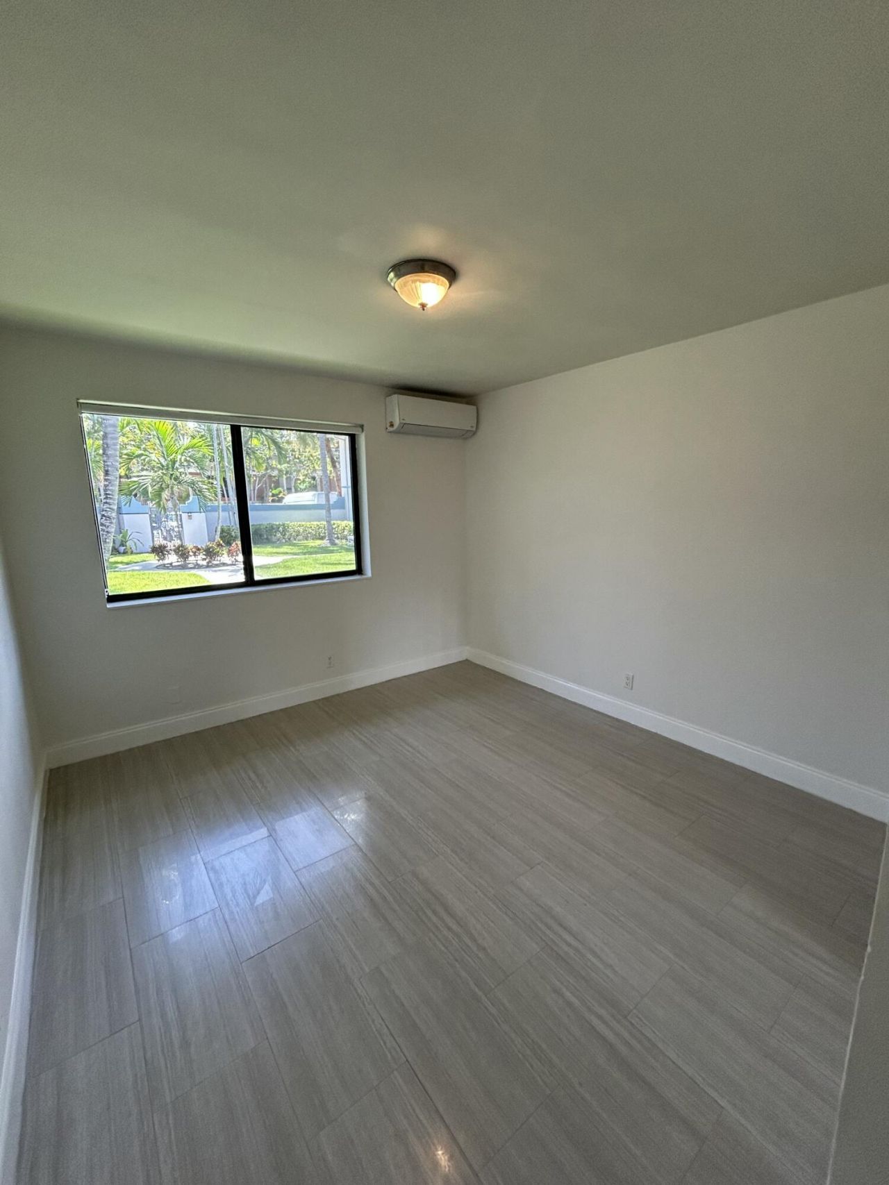 914 NE 15th Avenue, Unit 2, Fort Lauderdale, FL 33304 Photo