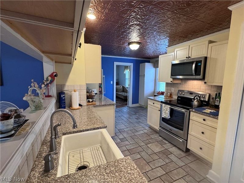 10803 Kile Road, Chardon, OH 44024 Photo 12