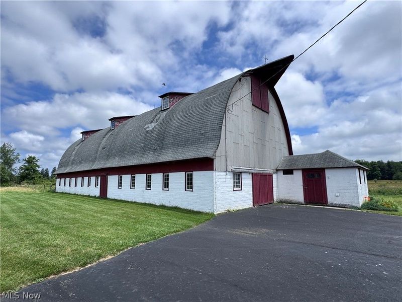 10803 Kile Road, Chardon, OH 44024 Photo 3