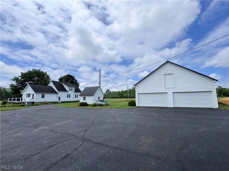 10803 Kile Road, Chardon, OH 44024 Photo 4