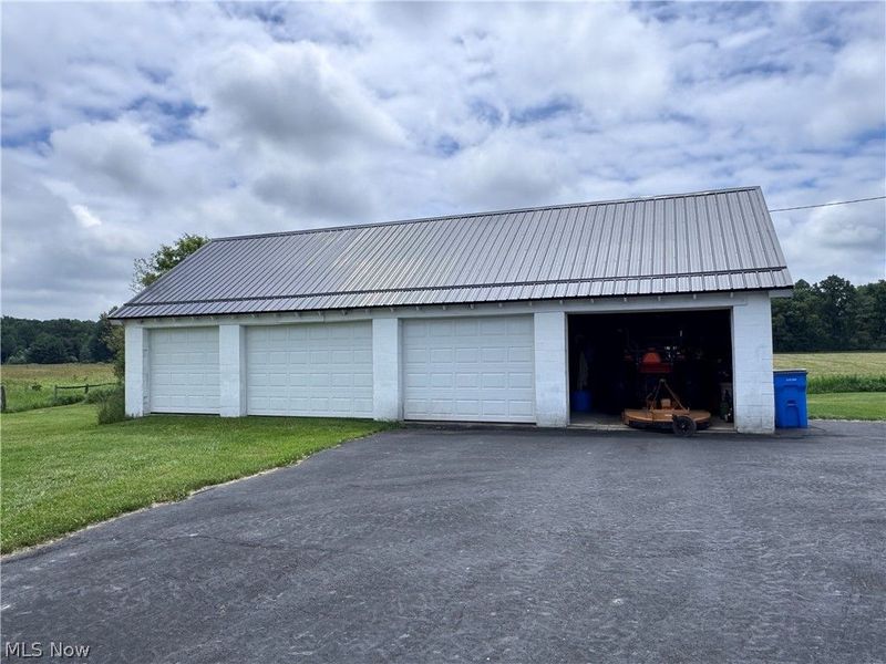 10803 Kile Road, Chardon, OH 44024 Photo 5