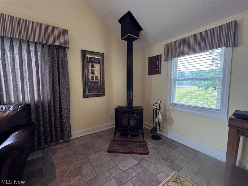10803 Kile Road, Chardon, OH 44024 Photo 9