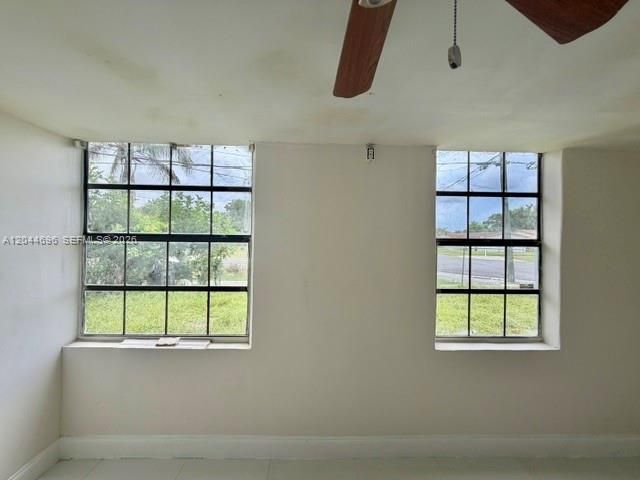 2115 SW 50th Ave, West Park, FL 33023 Photo