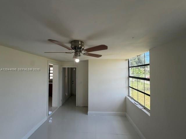 2115 SW 50th Ave, West Park, FL 33023 Photo