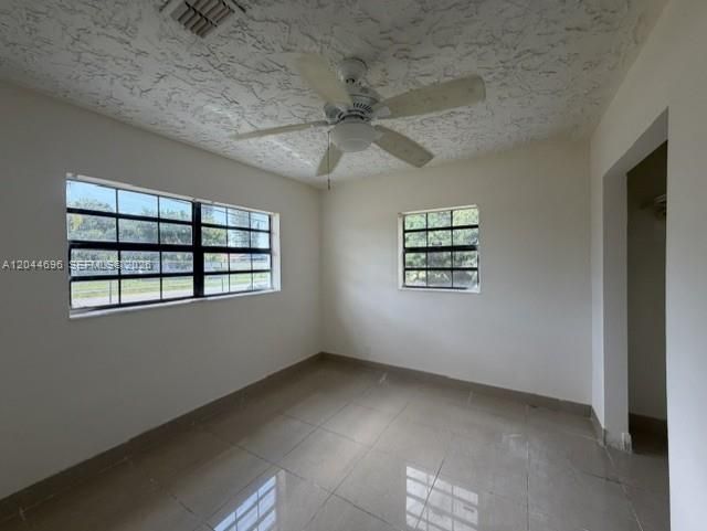 2115 SW 50th Ave, West Park, FL 33023 Photo