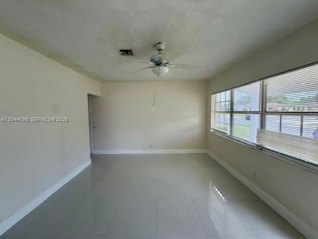 2115 SW 50th Ave, West Park, FL 33023 Photo