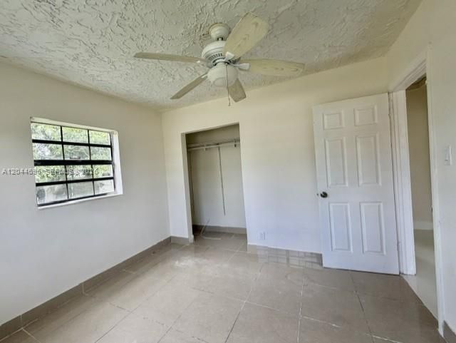 2115 SW 50th Ave, West Park, FL 33023 Photo