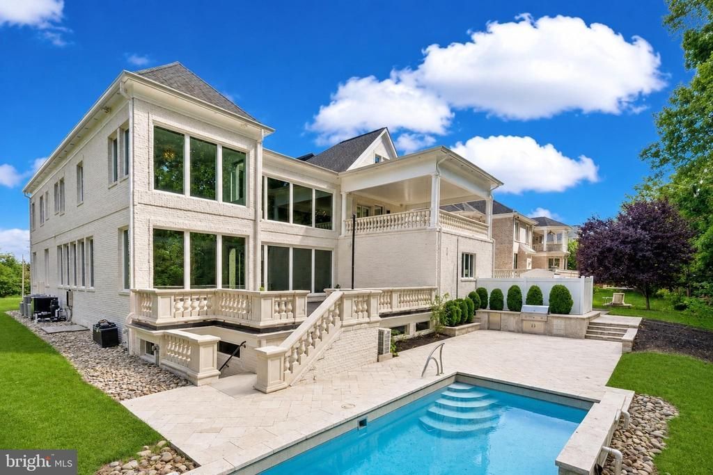 6600 RESERVES HILL COURT, ANNANDALE, VA 22003
