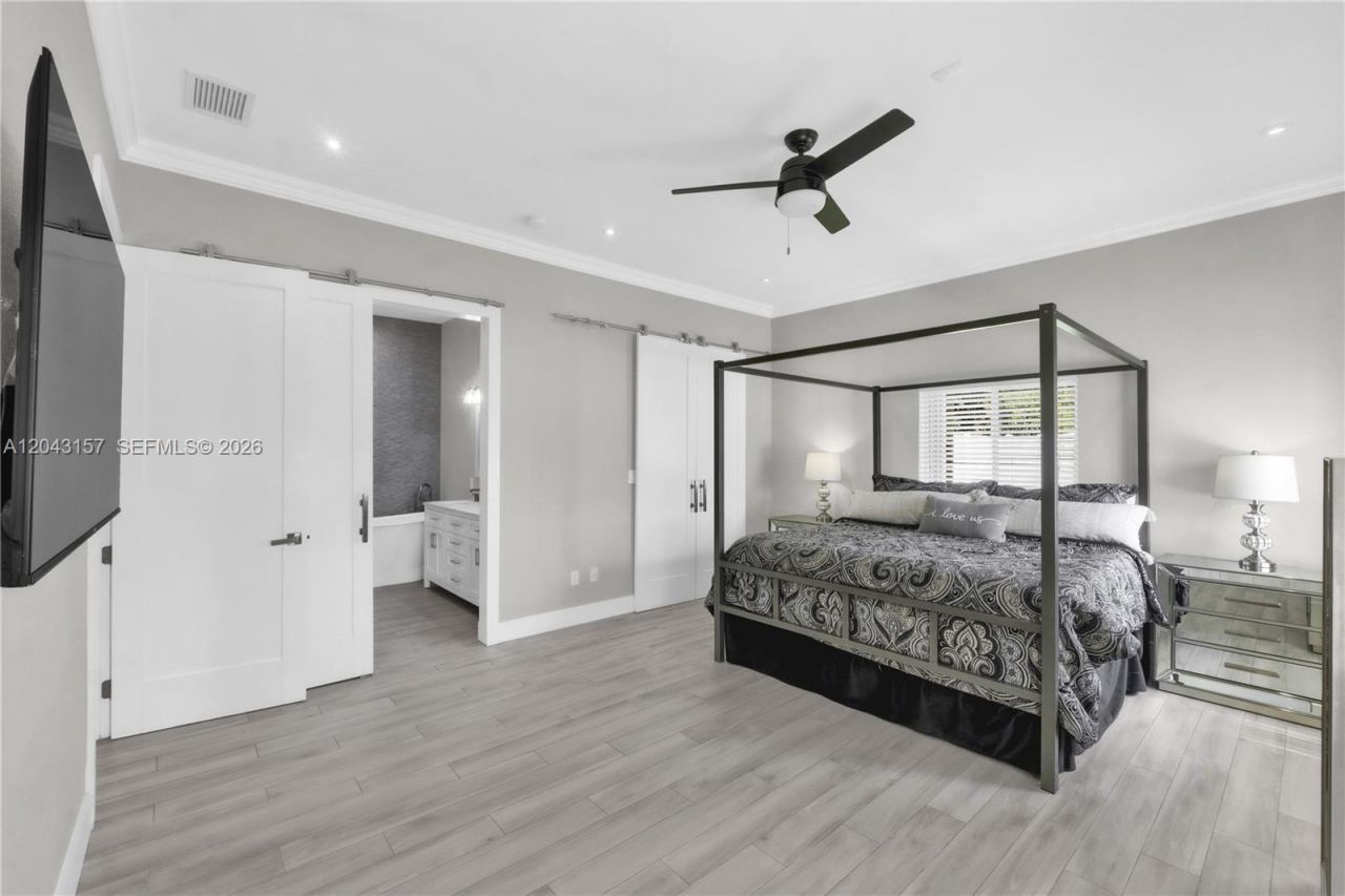 720 S Old Nob Hill Rd , Plantation, FL 33324 Photo