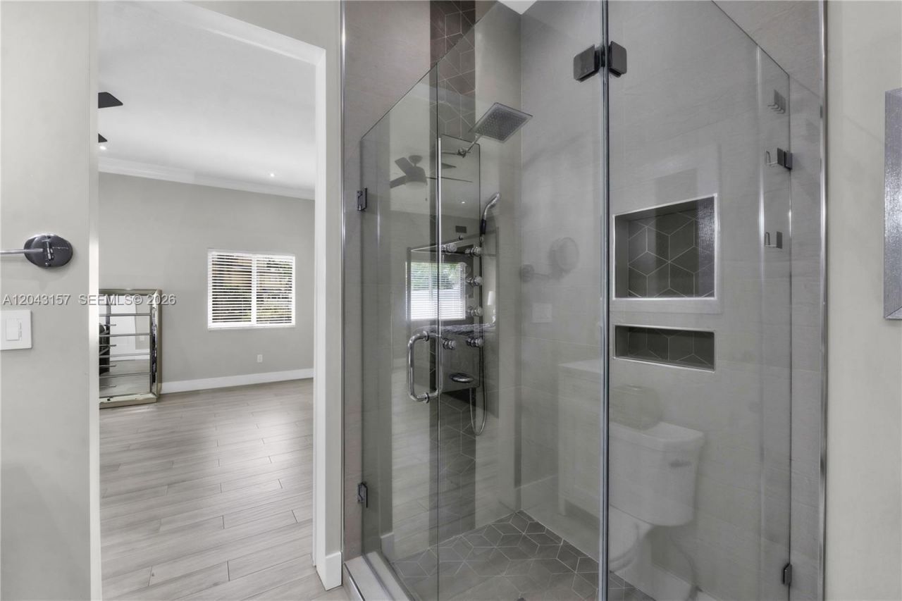 720 S Old Nob Hill Rd , Plantation, FL 33324 Photo