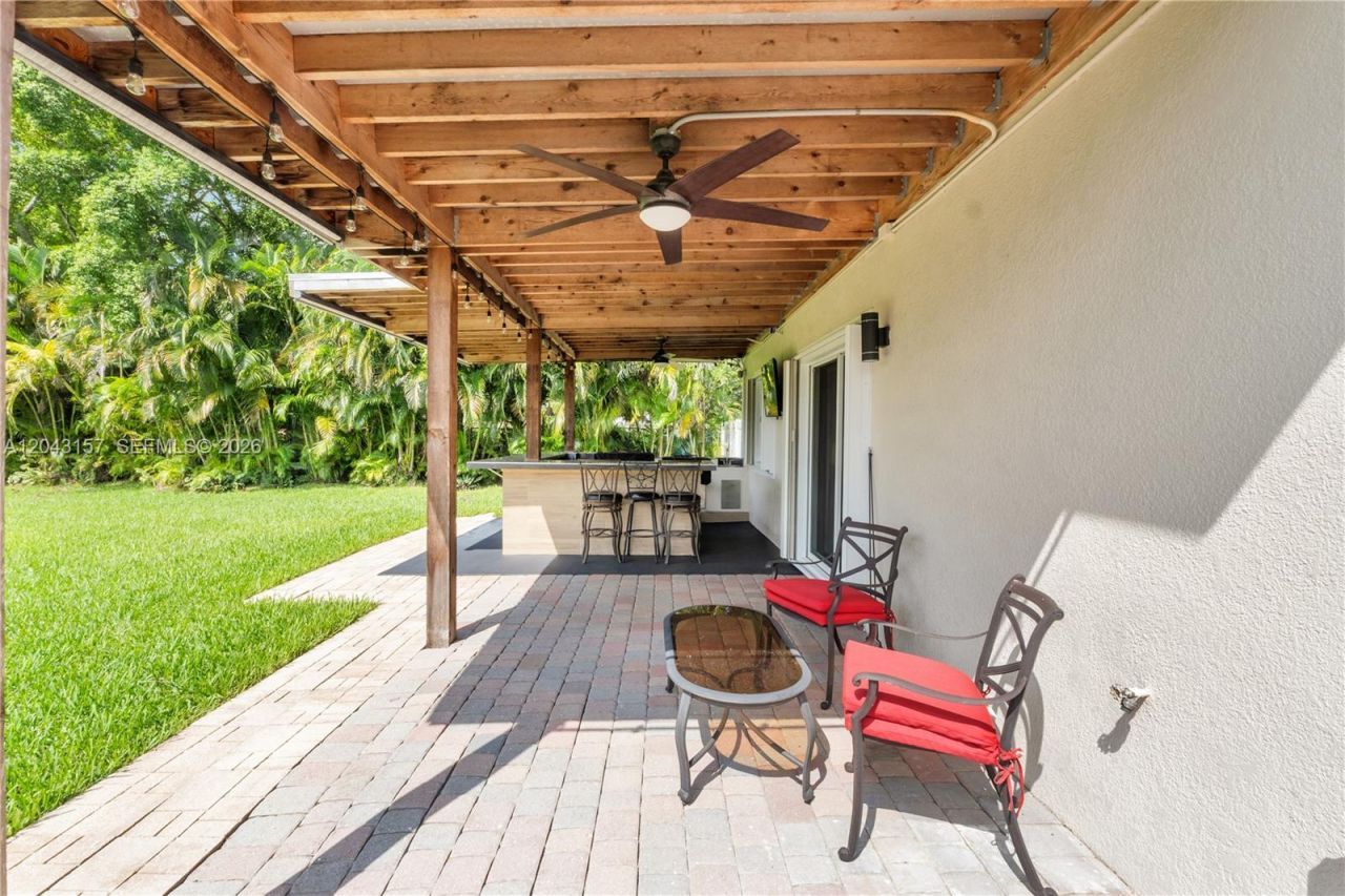 720 S Old Nob Hill Rd , Plantation, FL 33324 Photo