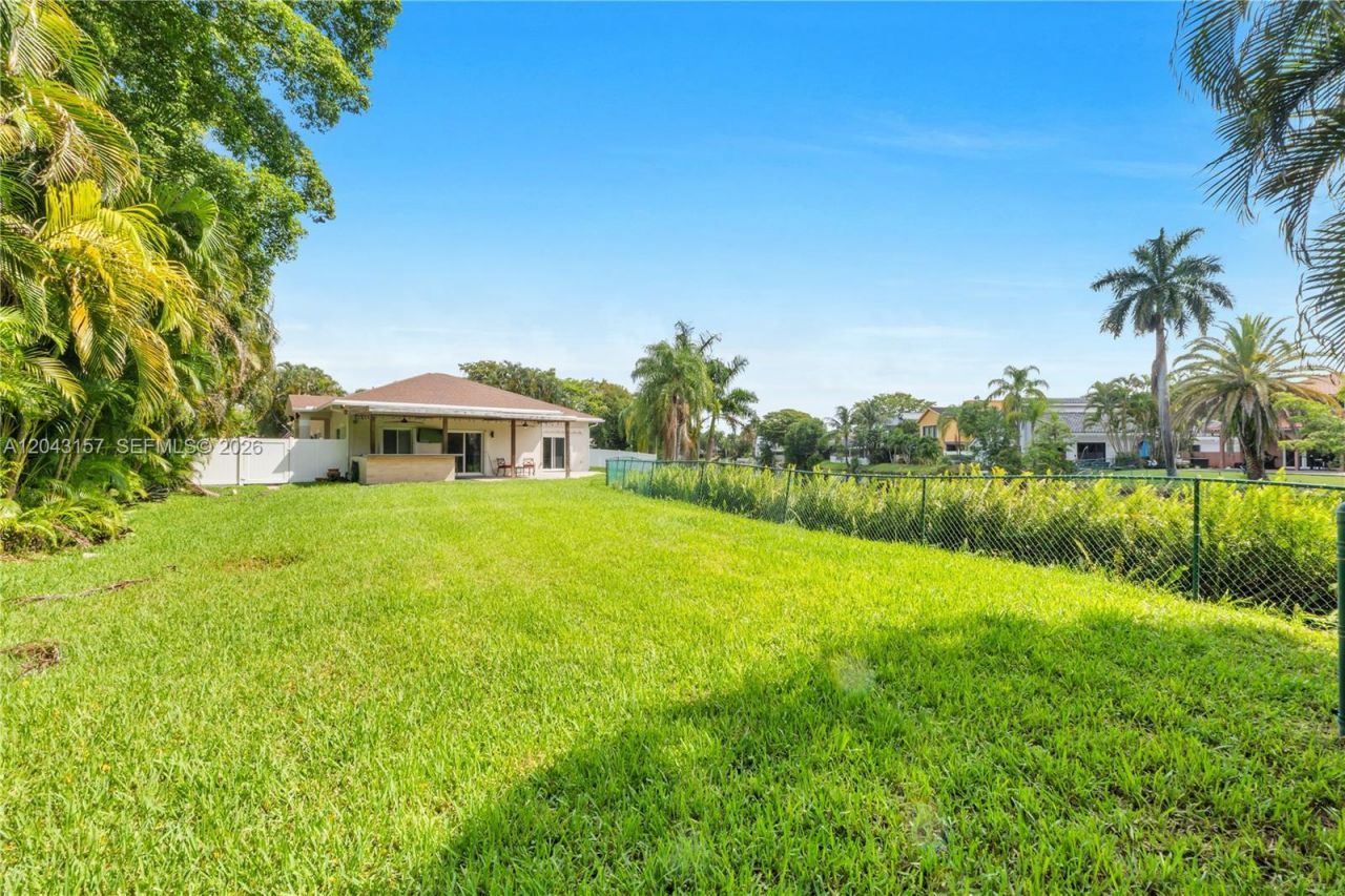 720 S Old Nob Hill Rd , Plantation, FL 33324 Photo