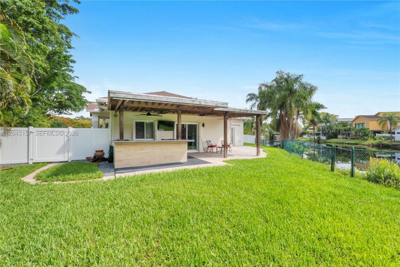 720 S Old Nob Hill Rd , Plantation, FL 33324 Photo