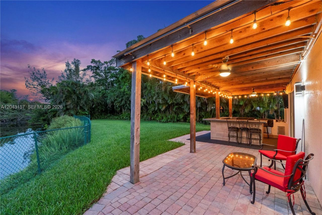 720 S Old Nob Hill Rd, Plantation, FL 33324 Photo