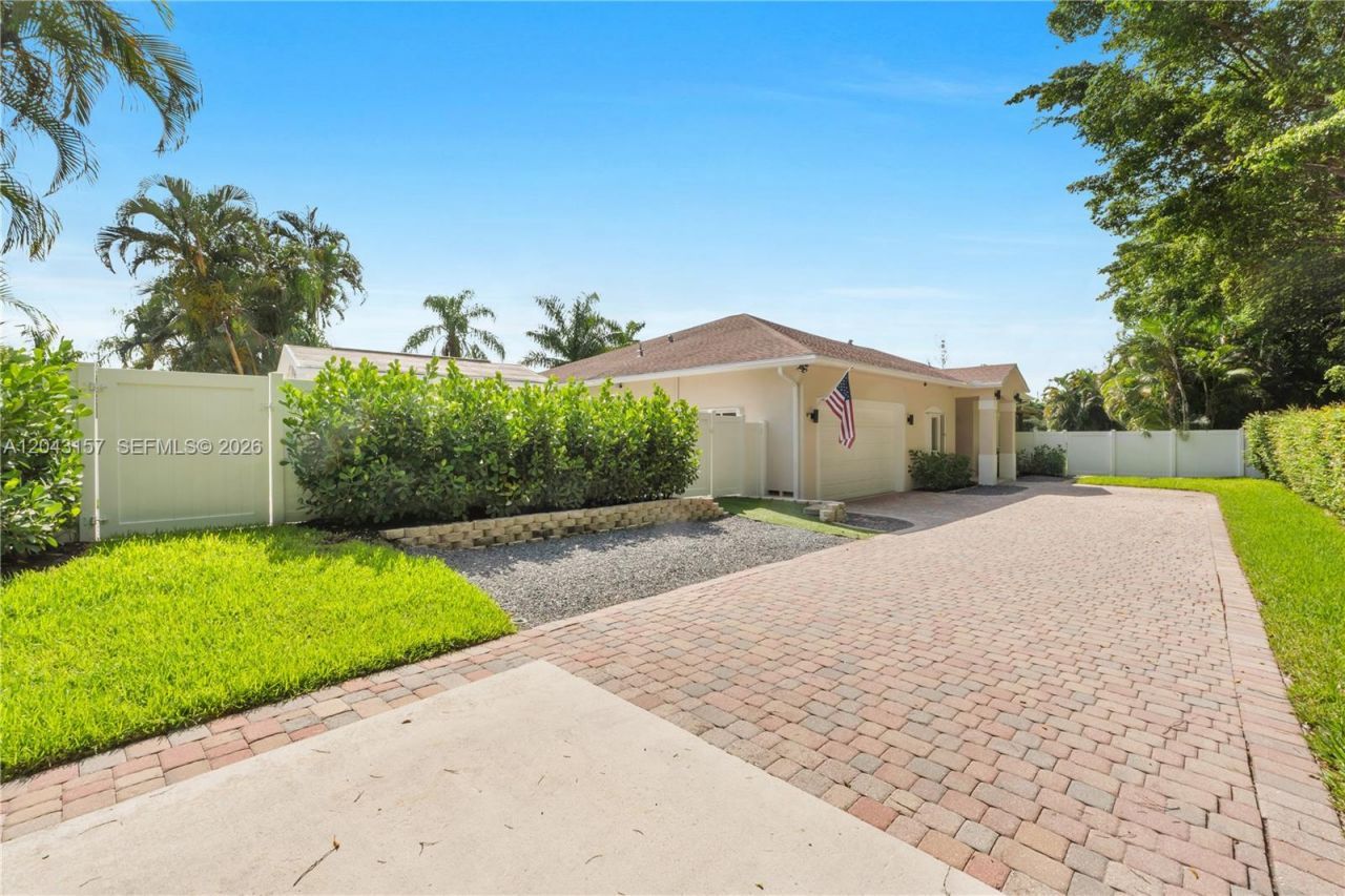 720 S Old Nob Hill Rd , Plantation, FL 33324 Photo