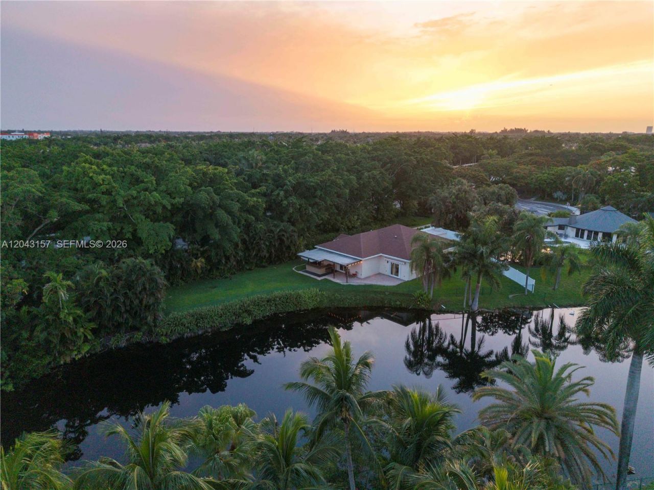 720 S Old Nob Hill Rd, Plantation, FL 33324 Photo