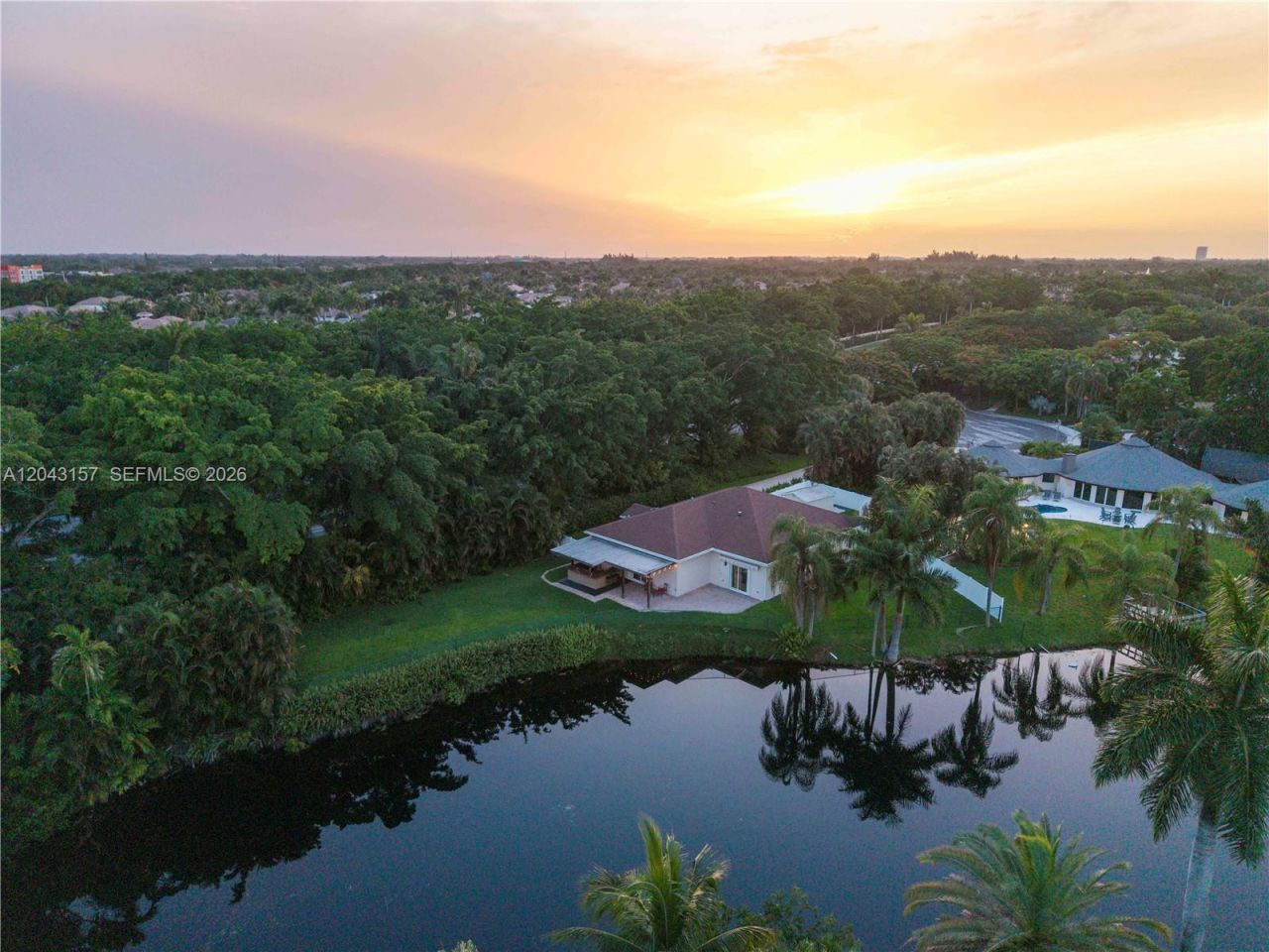 720 S Old Nob Hill Rd, Plantation, FL 33324 Photo