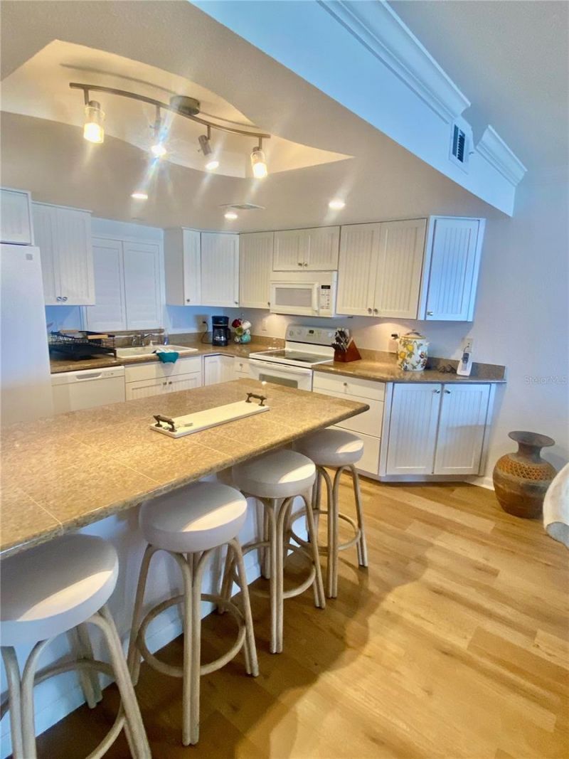 5501 Atlantic, Unit 107, New Smyrna Beach, FL 32169 Photo