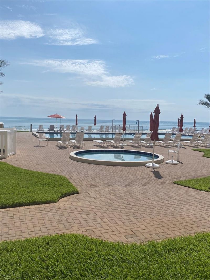 5501 Atlantic, Unit 107, New Smyrna Beach, FL 32169 Photo