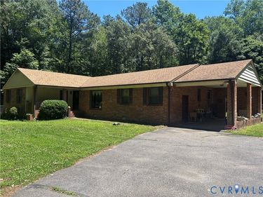11374 Georgetown Road, Mechanicsville, VA 23116