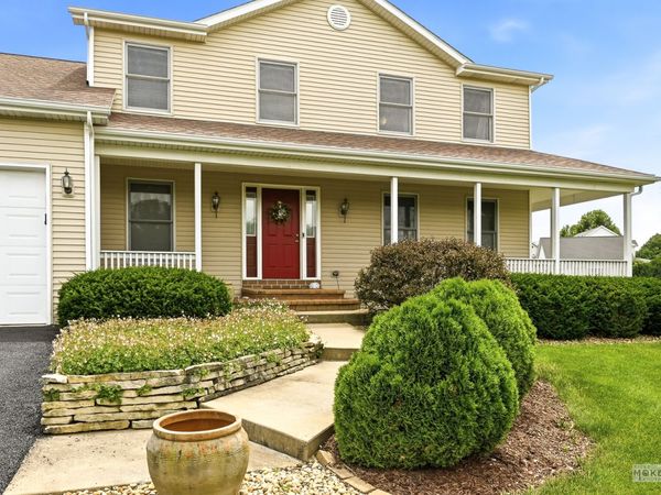2066 Bernadette Lane, Yorkville, IL 60560