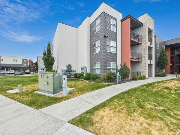 875 S DEPOT ST , Unit 307C, Clearfield, UT 84015
