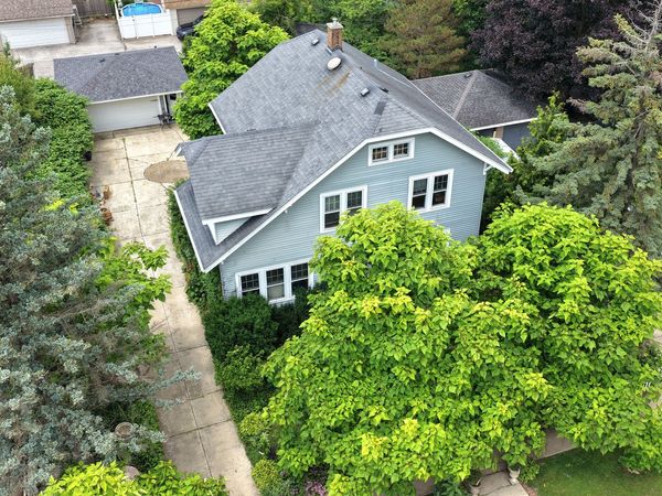 138 Hickory Street , Frankfort, IL 60423