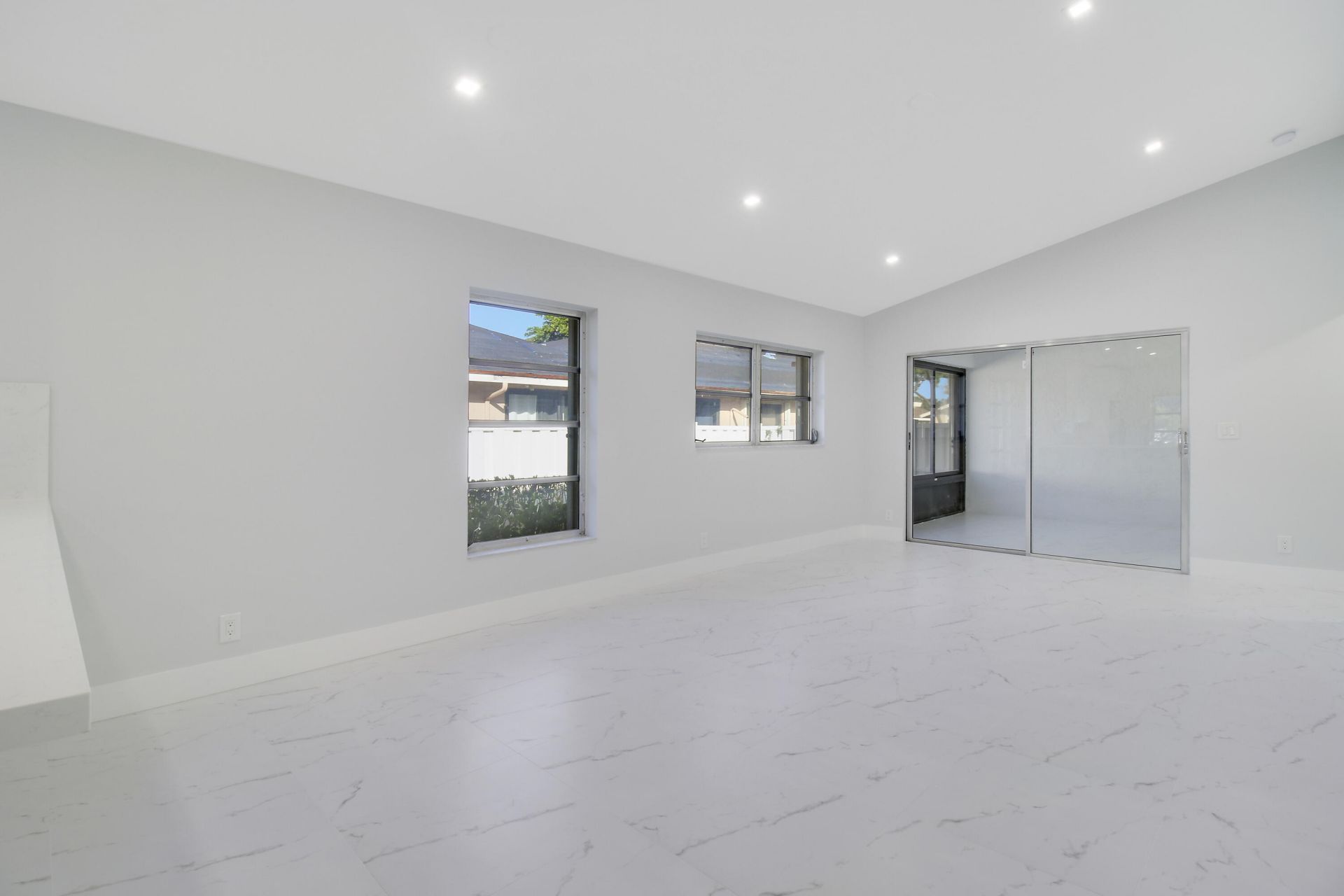8055 Sweetbriar Way, Boca Raton, FL 33496 Photo
