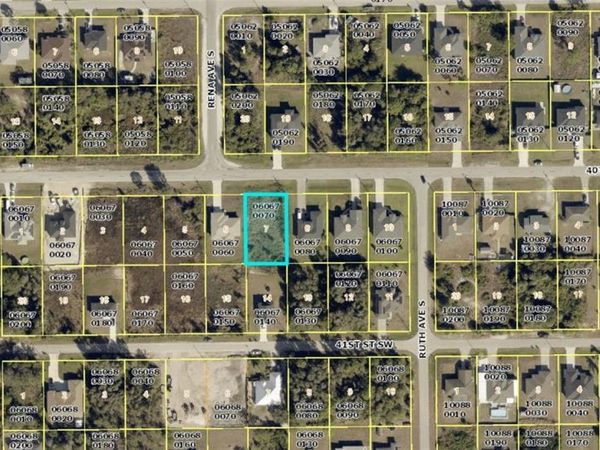3217 40TH STREET SW, LEHIGH ACRES, FL 33976