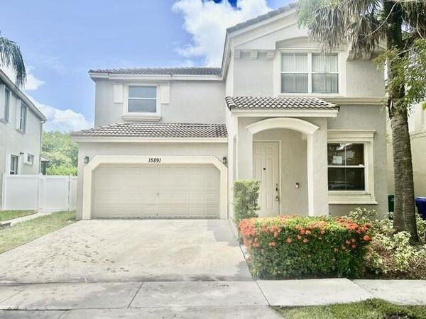 15891 SW 48th Manor, Miramar, FL 33027
