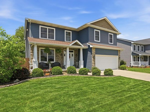 7832 W 174th Avenue , Lowell, IN 46356