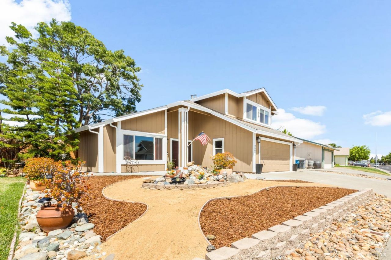 268 Marna Drive, Vacaville, CA 95687 Main Photo