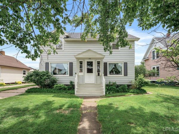 1008 Baldwin Avenue, Negaunee, MI 49866