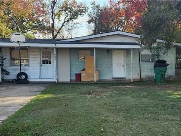 5307 HALL Street, Alexandria, LA 71303
