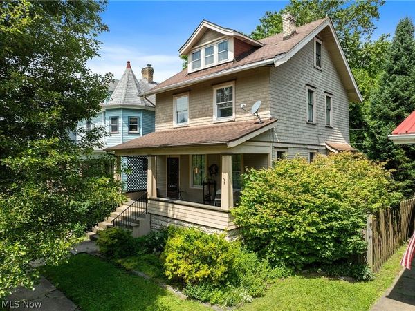 12 America Avenue , Wheeling, WV 26003