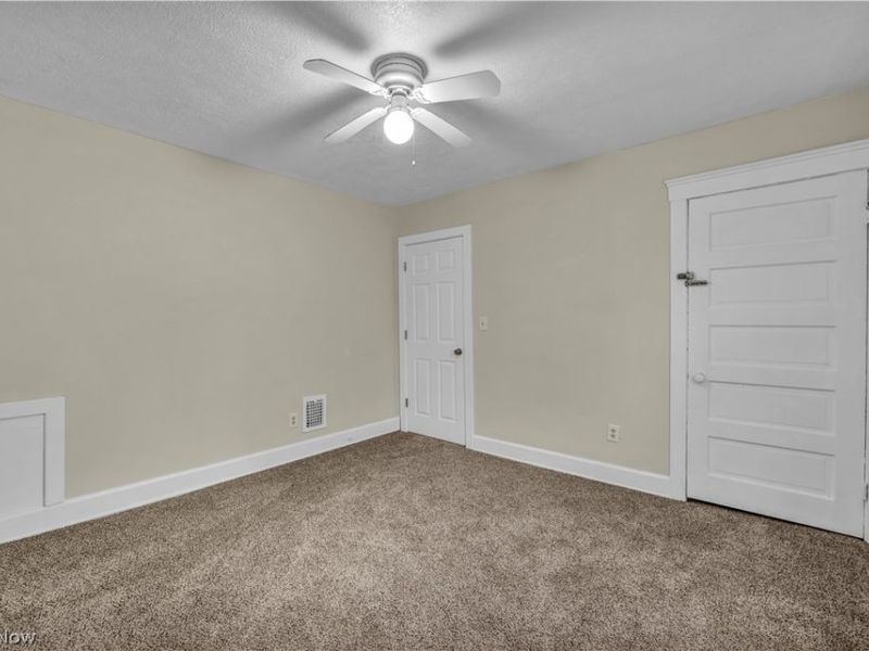 3210 W 90th Street, Cleveland, OH 44102 Photo 24