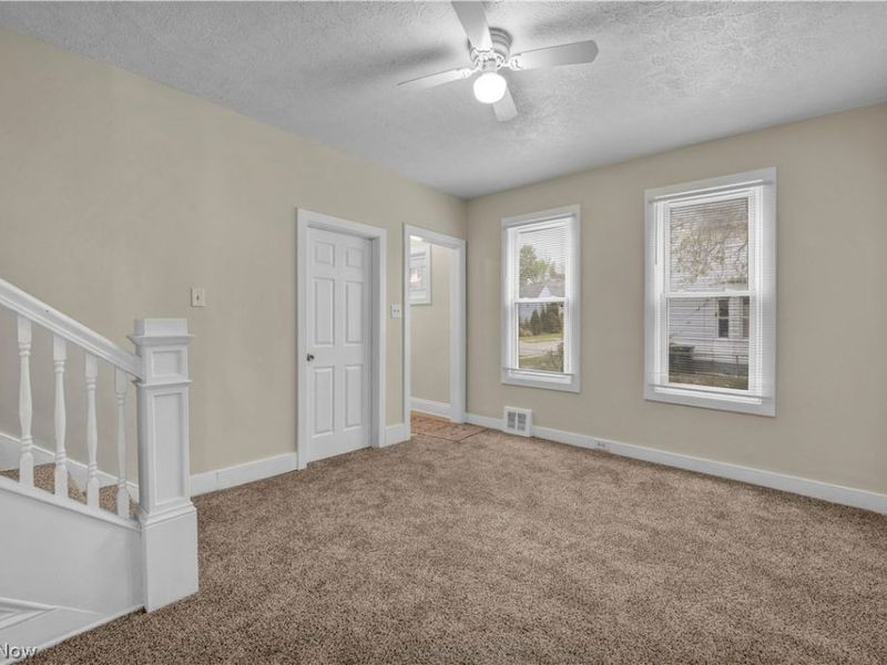 3210 W 90th Street, Cleveland, OH 44102 Photo 3