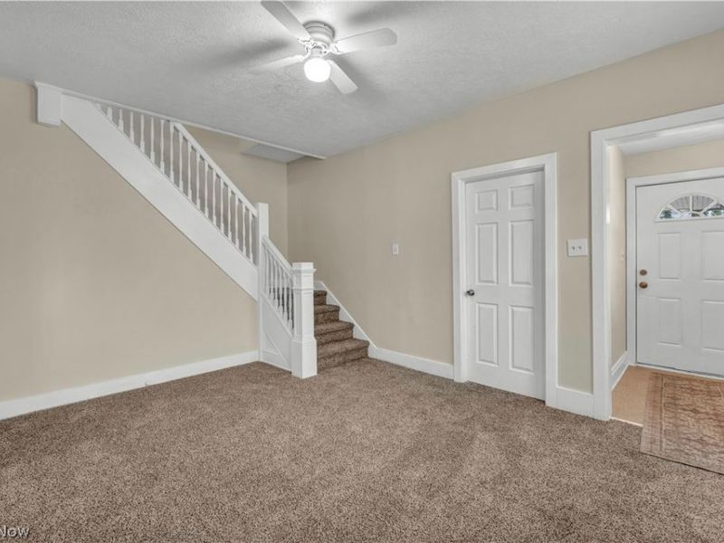 3210 W 90th Street, Cleveland, OH 44102 Photo 4