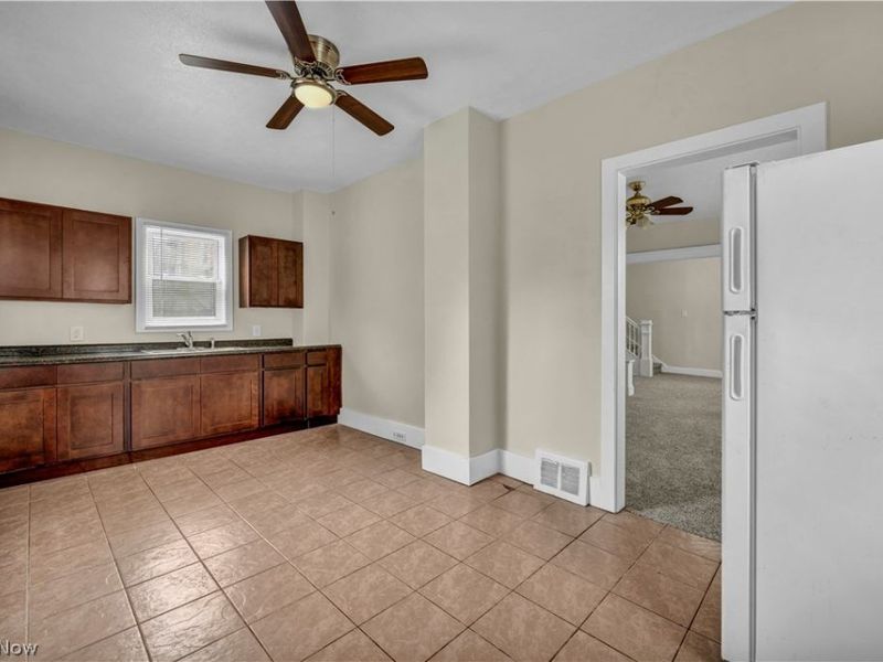 3210 W 90th Street, Cleveland, OH 44102 Photo 9