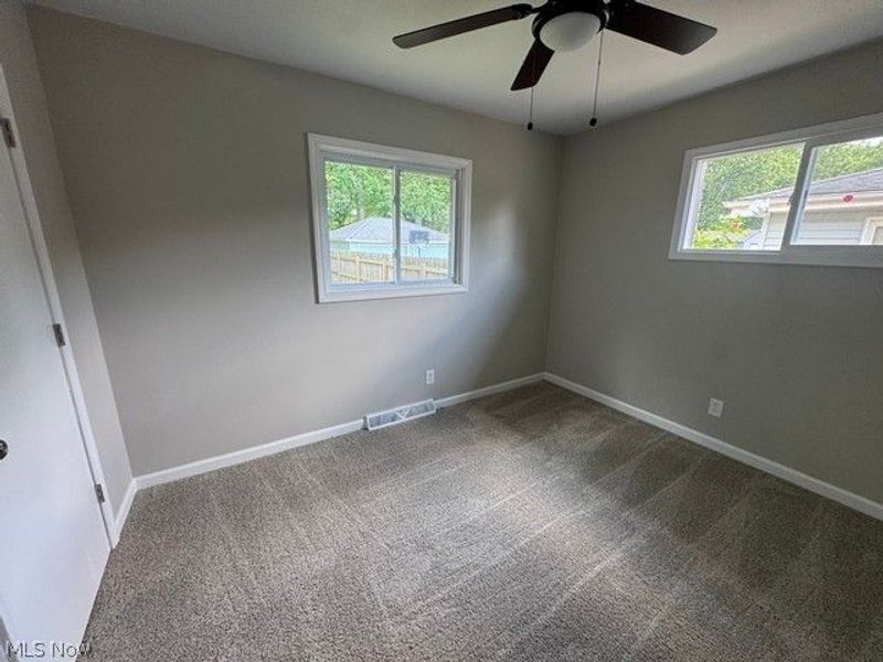 972 NW Southern Boulevard, Warren, OH 44485 Photo 14