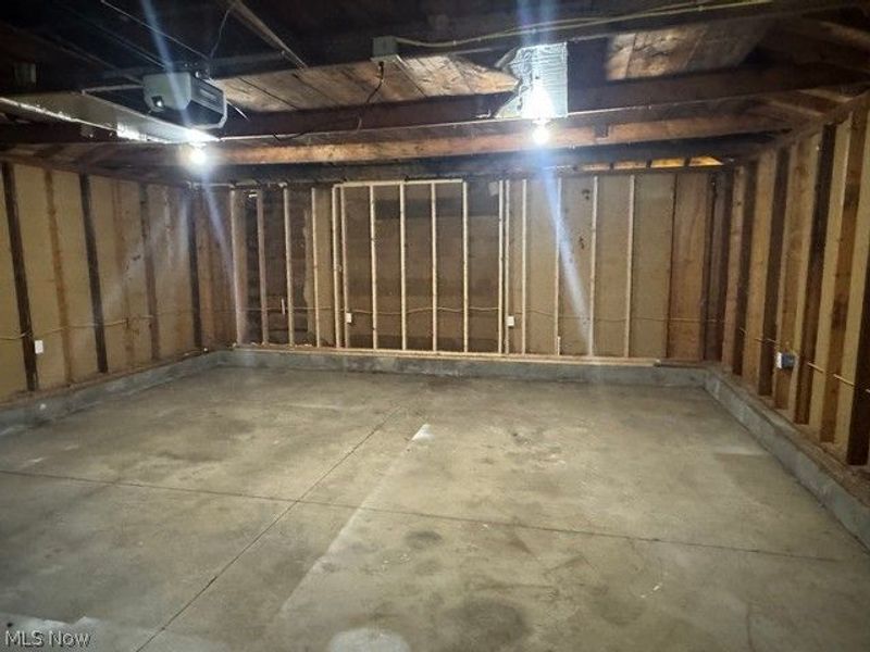 972 NW Southern Boulevard, Warren, OH 44485 Photo 36