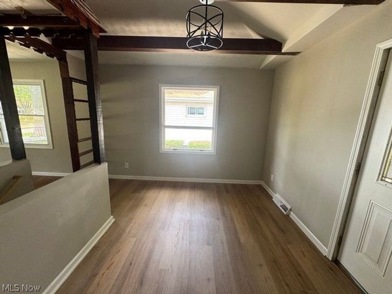 972 NW Southern Boulevard, Warren, OH 44485 Photo 6