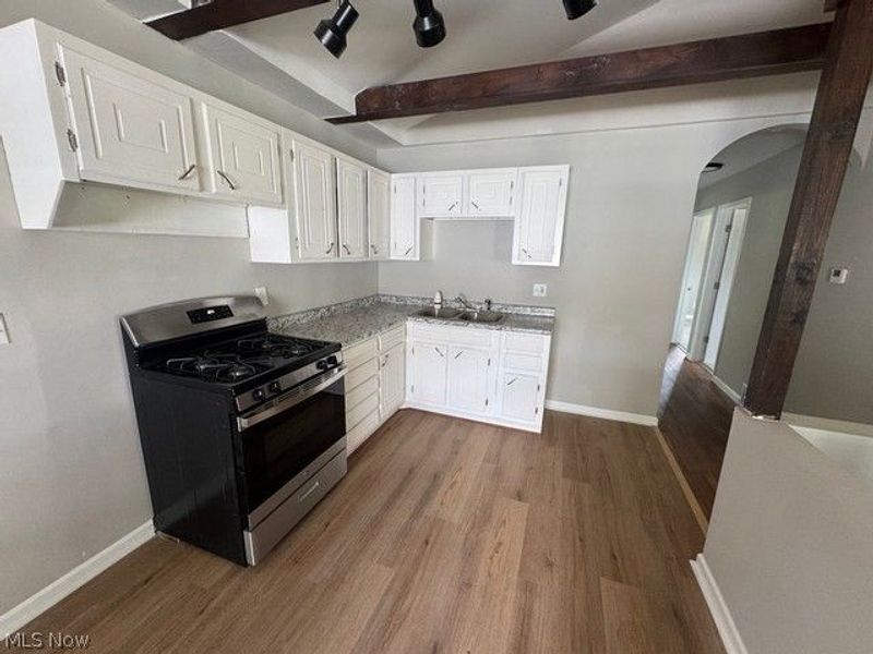 972 NW Southern Boulevard, Warren, OH 44485 Photo 7