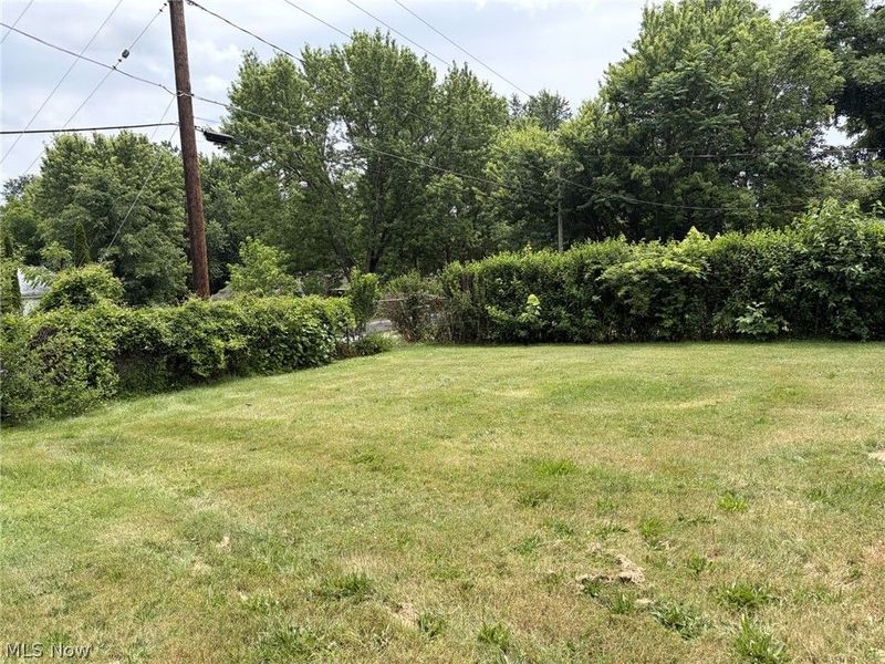 2418 Hillstock Avenue, Akron, OH 44312 Photo 3